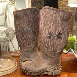 Under Armour Brown Men's Boots